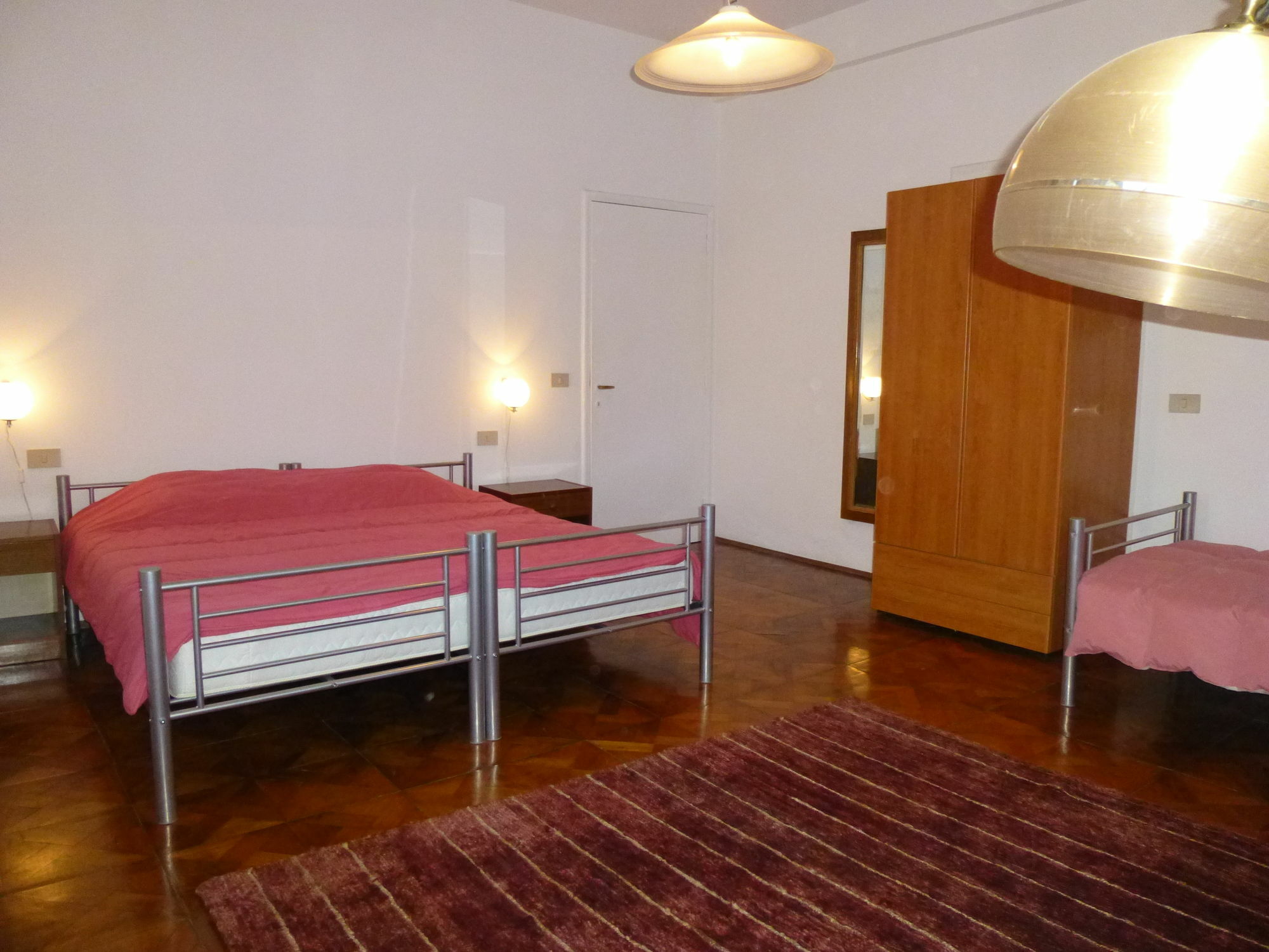 Hotel Hazel Venecia